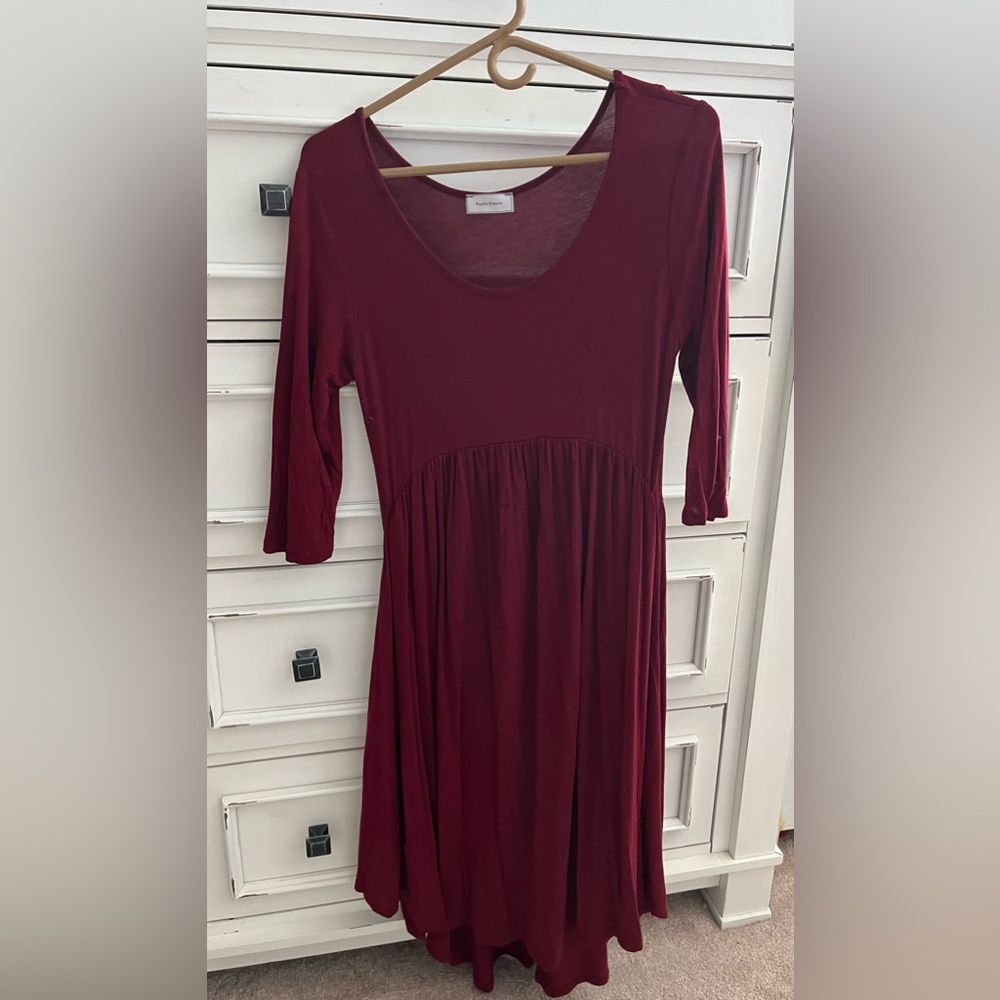 Kayla’s Armoire red jersey dress